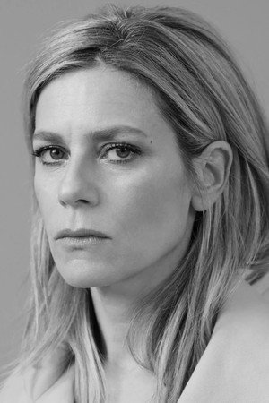 Marina Foïs portrait