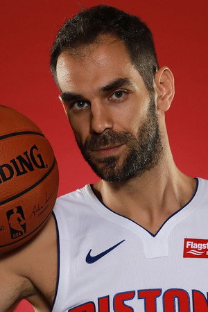 José Manuel Calderón portrait