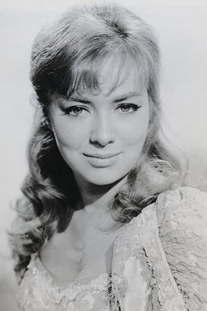 Beth Rogan portrait