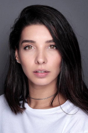 Bihter Delüv portrait