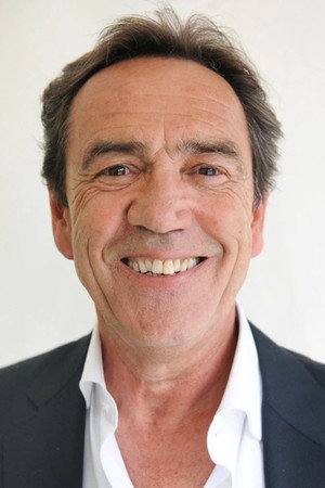Robert Lindsay portrait