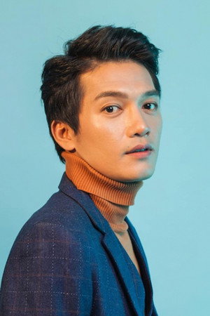 Quang Tuấn portrait
