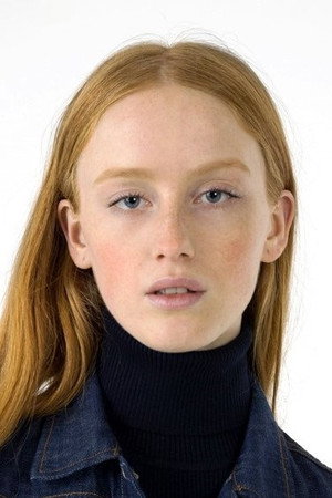 Bobbi Salvör Menuez portrait