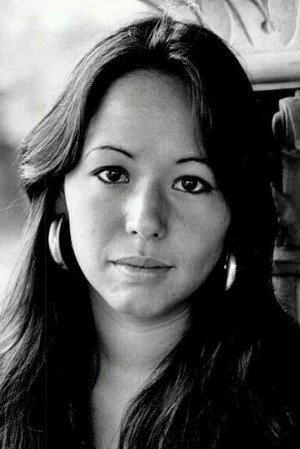 Yvonne Elliman portrait