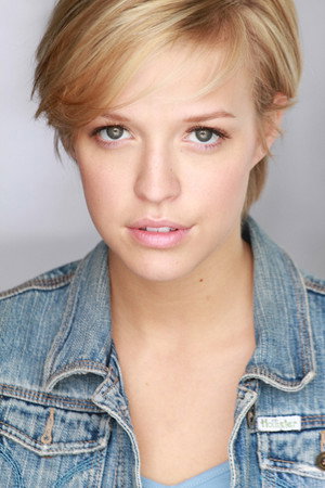 Brit Sheridan portrait