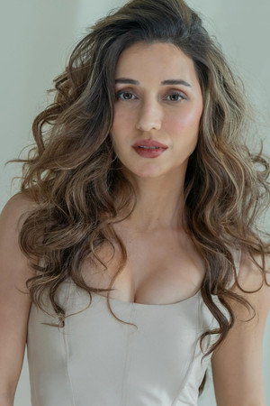 Heli Daruwala portrait