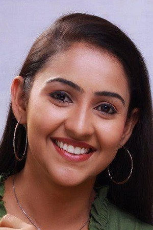 Roopashree portrait