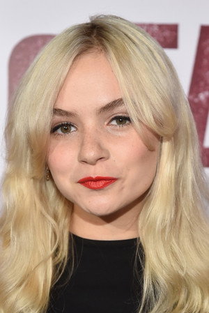 Morgan Saylor portrait