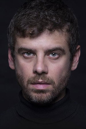 Raúl Amores portrait