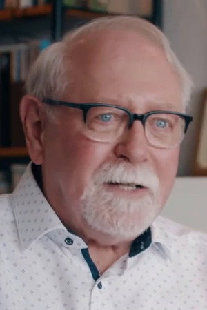 Dennis Turner portrait