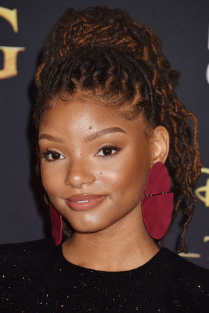 Halle Bailey portrait