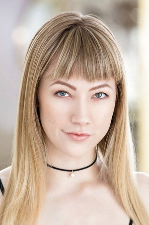 Ivy Wolfe portrait
