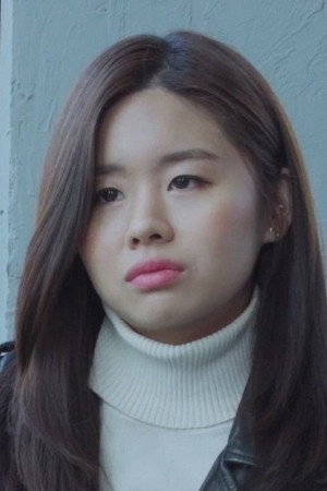 Jin Yi portrait