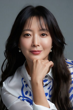 Kim Hee-seon portrait