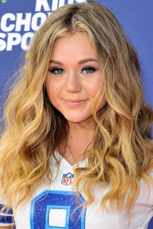 Brec Bassinger portrait