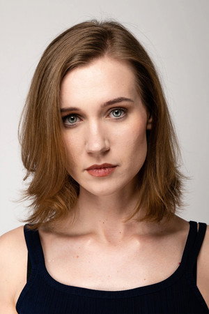 Ania Nova portrait