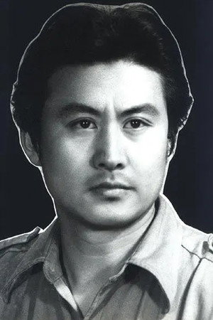 Ruimin Tong portrait