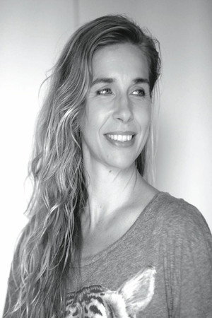 Barbara Carlotti portrait
