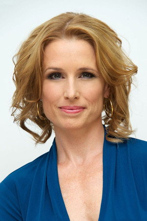 Shawnee Smith portrait