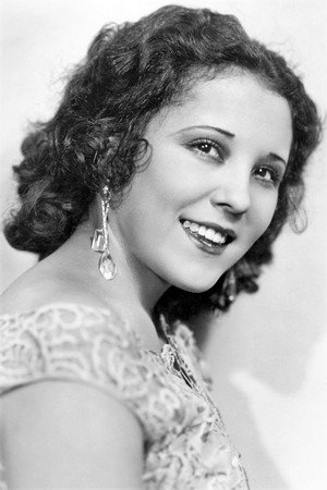 Raquel Torres portrait