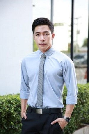 Nat Sakdatorn portrait