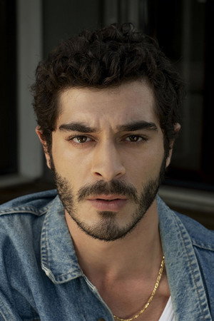 Burak Deniz portrait