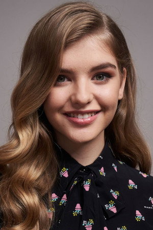Lyliana Wray portrait