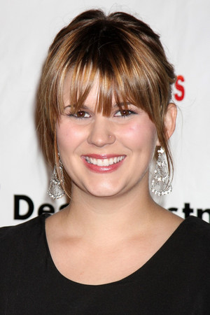Lindze Letherman portrait