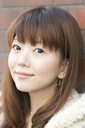 Yui Makino portrait