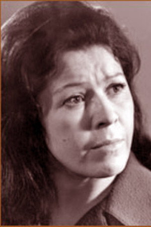 Marica Balan portrait