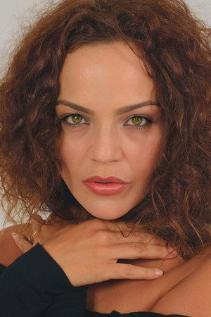 Noufissa Benchehida portrait