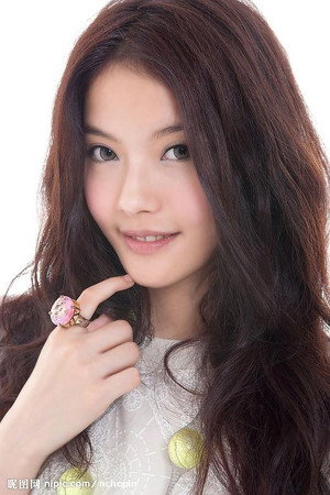 Chloe Wang portrait