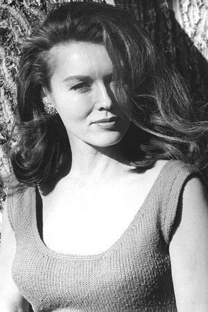 Elaine Devry portrait