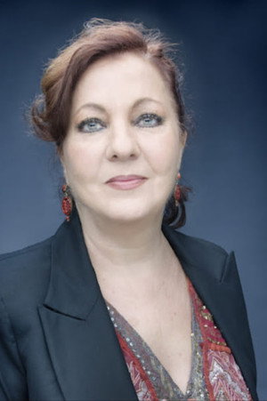 Carmen Linares portrait