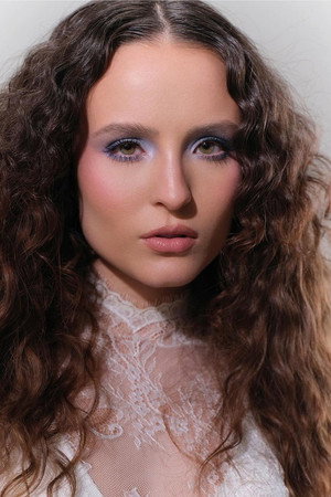 Larissa Manoela portrait