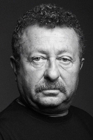 Erkan Can portrait