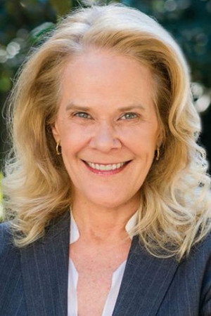 Julie Araskog portrait