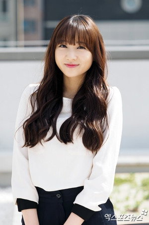 Cho Shi-yoon portrait