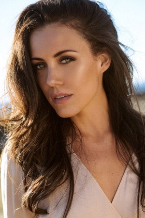 Laura Mitchell portrait