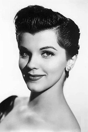Lisa Gaye portrait