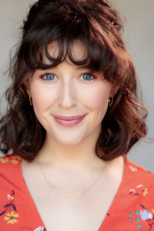 Toni Maddocks portrait