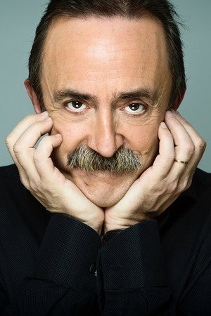 Santi Rodríguez portrait
