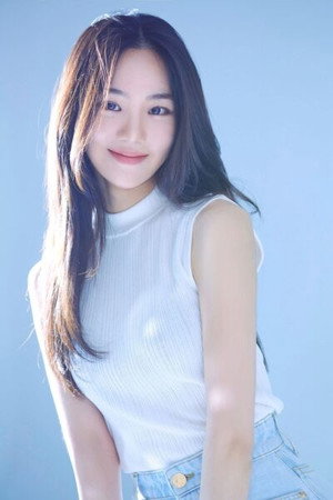 Han Ji-eun portrait