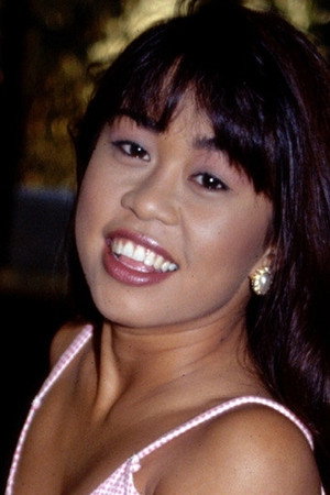 Leanni Lei portrait