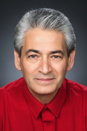 Adnan Şenses portrait