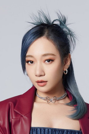 Julia Wu portrait