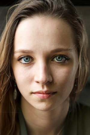 Molly Windsor portrait