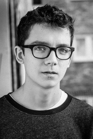 Asa Butterfield portrait