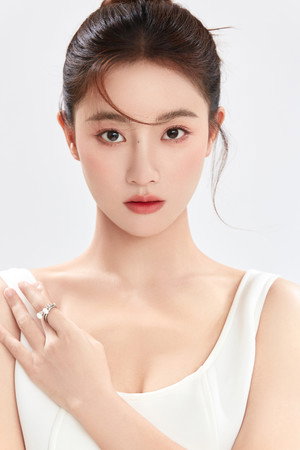 Zhu Lilan portrait