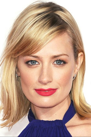 Beth Behrs portrait